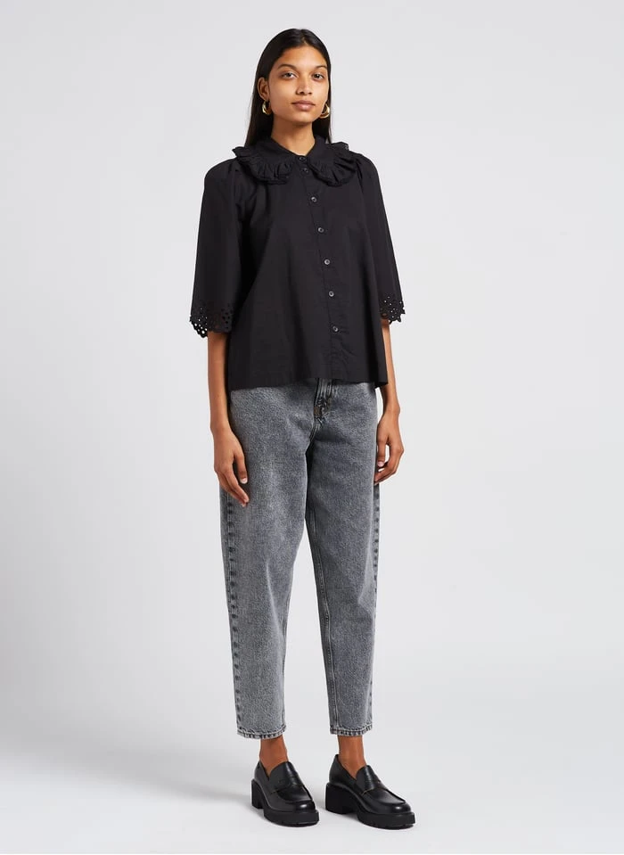 STELLA FOREST ADRIENNE - Katoenen Top Met Peter Pan-kraagje En Ajour | Zwart 6 STELLA FOREST ADRIENNE - Katoenen Top Met Peter Pan-kraagje En Ajour | Zwart - Afbeelding 4