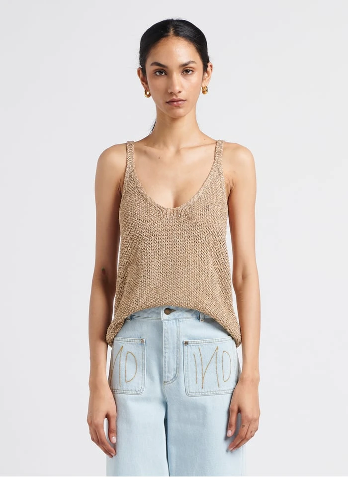 STELLA FOREST PARIS - Glanzende Singlet Met V-hals | Goudkleurige 3 STELLA FOREST PARIS - Glanzende Singlet Met V-hals | Goudkleurige