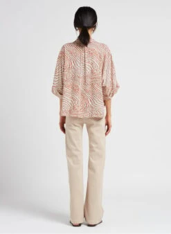 LE TEMPS DES CERISES FREILA - Wijde Blouse Met V-hals En Motiefje | Oranje 11 LE TEMPS DES CERISES FREILA - Wijde Blouse Met V-hals En Motiefje | Oranje -MORGAN Verkoop 4123475