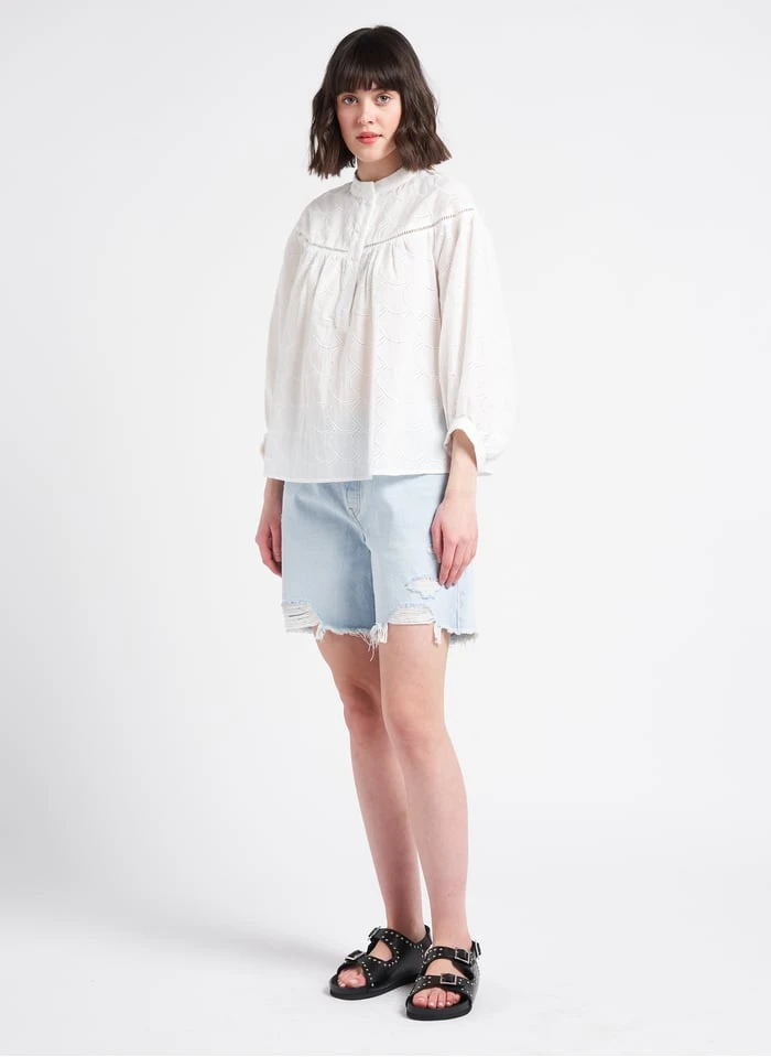 Wijde, Katoenen Blouse Met Maokraag | Wit 6 Wijde, Katoenen Blouse Met Maokraag | Wit - Afbeelding 4