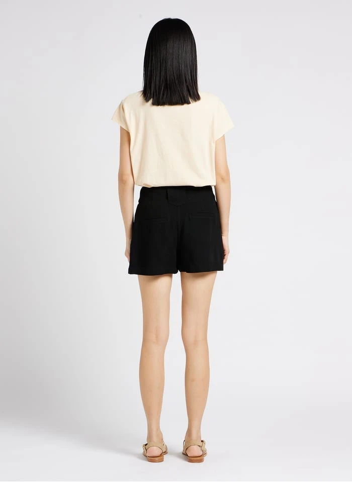 SEE U SOON Recht Short Met Textuur | Zwart 7 SEE U SOON Recht Short Met Textuur | Zwart - Afbeelding 5